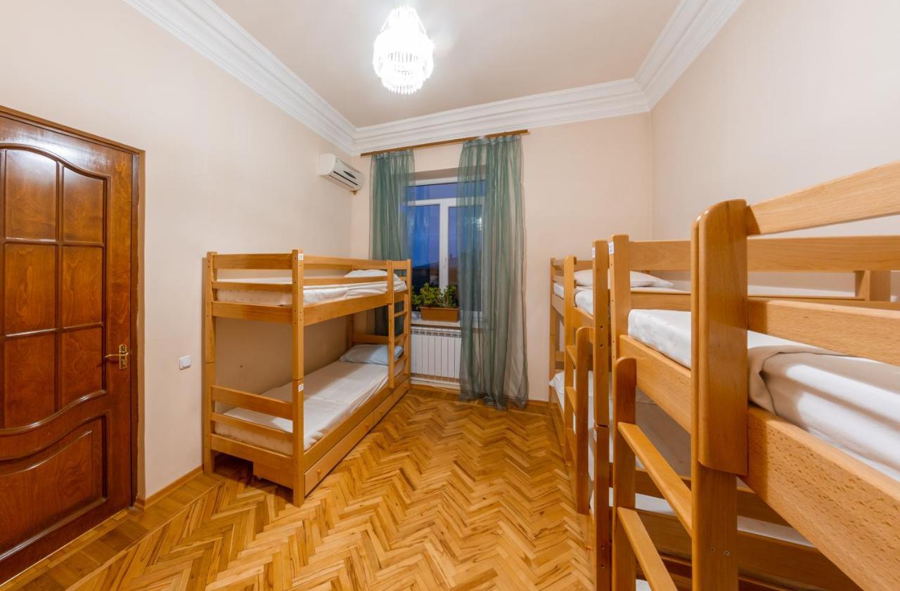 Arteast Hostel Erywań Zewnętrze zdjęcie